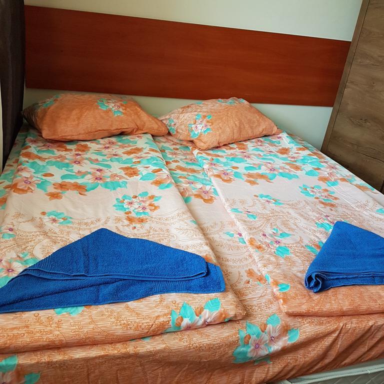 Guest House Markovi 라브다 외부 사진