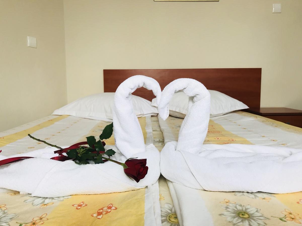 Guest House Markovi 라브다 외부 사진